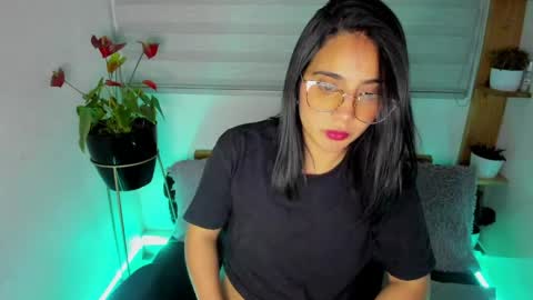 Lina online show from 05.18.26