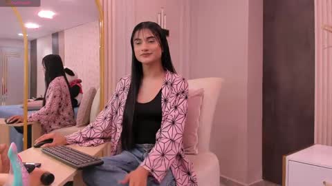 sweet_mafee online show from 04.03.26