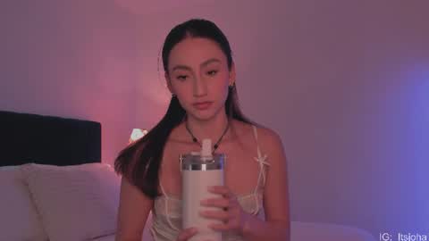 Snapshot of sweet_mara_cat chatting on 06.30.26 Mor online show from 06.30.26