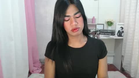 Snapshot of sweet_melonxxx chatting on 01.19.25 Melon online show from 01.19.25