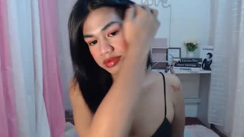 Snapshot of sweet_melonxxx chatting on 01.26.25 Melon online show from 01.26.25