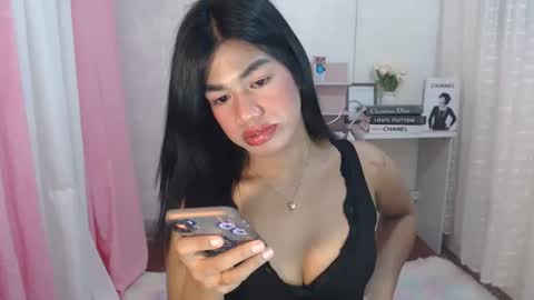 Snapshot of sweet_melonxxx chatting on 02.03.25 Melon online show from 02.03.25