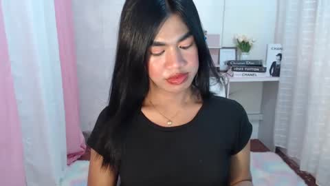 Snapshot of sweet_melonxxx chatting on 02.07.25 Melon online show from 02.07.25