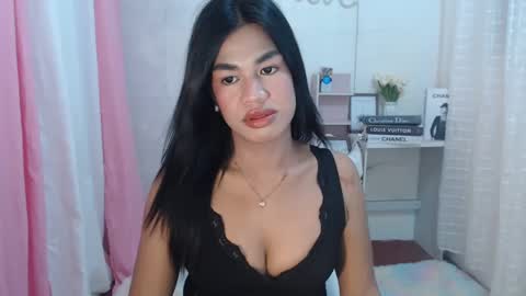 Snapshot of sweet_melonxxx chatting on 02.08.25 Melon online show from 02.08.25