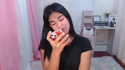 Snapshot of sweet_melonxxx chatting on 03.11.25 Melon online show from 03.11.25