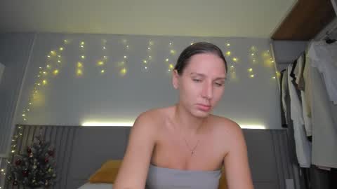 Snapshot of sweet_miss381 chatting on 01.17.26 Sofi online show from 01.17.26