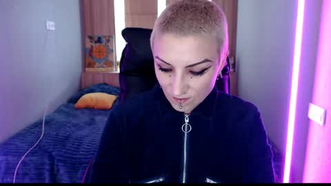 sweet_n_strong online show from 05.12.26
