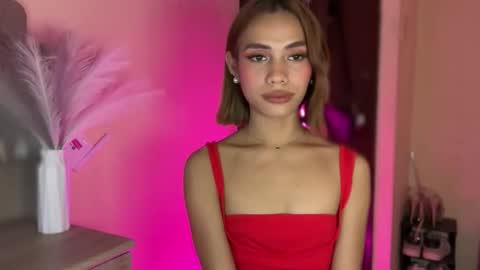 Snapshot of sweet_nikki03 chatting on 10.02.25 sweet_nikki03 online show from 10.02.25