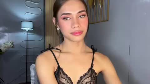 sweet_nikki03 online show from 05.13.26