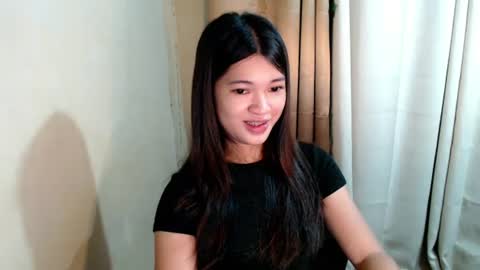 Snapshot of sweet_nylia chatting on 07.23.26 sweet_nylia online show from 07.23.26