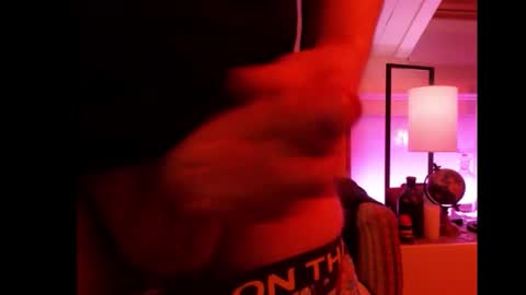 Snapshot of sweet_potato2 chatting on 11.21.25 Sweet potato2 online show from 11.21.25