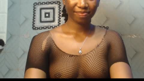 Snapshot of sweet_puna chatting on 02.17.25 Nancy online show from 02.17.25