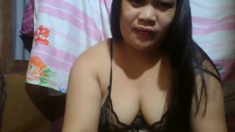 Snapshot of sweet_shafarah chatting on 02.24.25 sweet_shafarah online show from 02.24.25