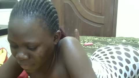 Snapshot of sweet_sharon01 chatting on 09.09.25 Sharon online show from 09.09.25