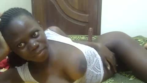 Snapshot of sweet_sharon01 chatting on 09.12.25 Sharon online show from 09.12.25