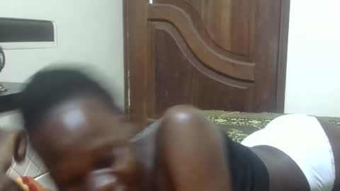 Snapshot of sweet_sharon01 chatting on 09.12.25 Sharon online show from 09.12.25