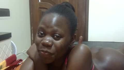 Snapshot of sweet_sharon01 chatting on 09.18.25 Sharon online show from 09.18.25