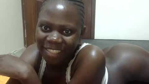 Snapshot of sweet_sharon01 chatting on 09.20.25 Sharon online show from 09.20.25