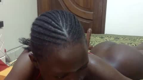 Snapshot of sweet_sharon01 chatting on 10.07.25 Sharon online show from 10.07.25