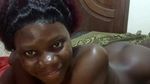 Snapshot of sweet_sharon01 chatting on 10.09.25 Sharon online show from 10.09.25