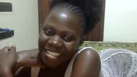 Snapshot of sweet_sharon01 chatting on 10.31.25 Sharon online show from 10.31.25