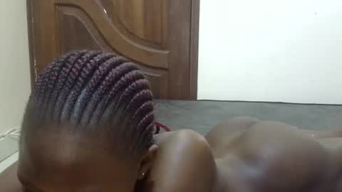 Snapshot of sweet_sharon01 chatting on 11.27.25 Sharon online show from 11.27.25