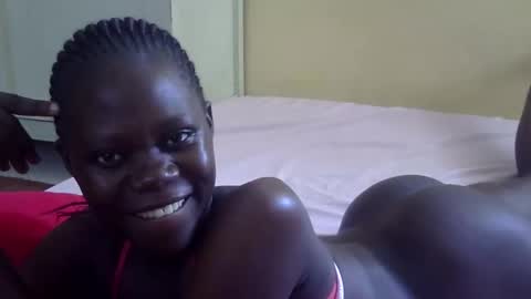 Snapshot of sweet_sharon01 chatting on 11.30.25 Sharon online show from 11.30.25