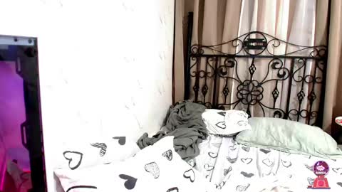 Snapshot of sweet_sirenxx chatting on 02.28.26 Leah online show from 02.28.26