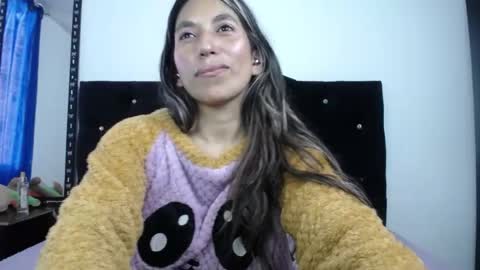 Snapshot of sweet_skylove_ chatting on 07.18.26 Adriana online show from 07.18.26