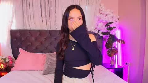 Snapshot of sweet_sofiii_ chatting on 02.21.26 Sweet Sofiii online show from 02.21.26