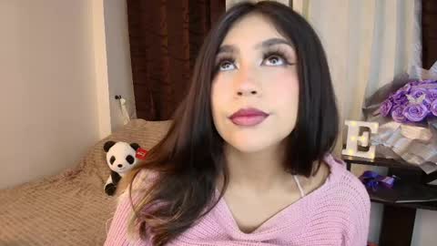 Snapshot of sweet_stephaniee chatting on 05.23.26 online show from 05.23.26