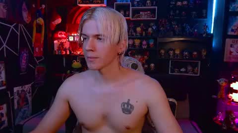 Snapshot of sweet_steve chatting on 09.22.25 Matt online show from 09.22.25