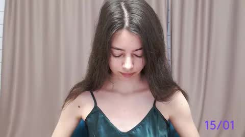 Snapshot of sweet_sweet_angel chatting on 01.15.25 Angel online show from 01.15.25