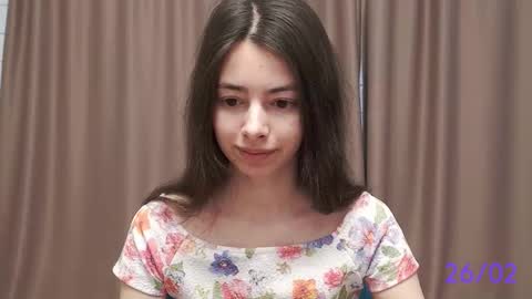 Snapshot of sweet_sweet_angel chatting on 02.26.25 Angel online show from 02.26.25