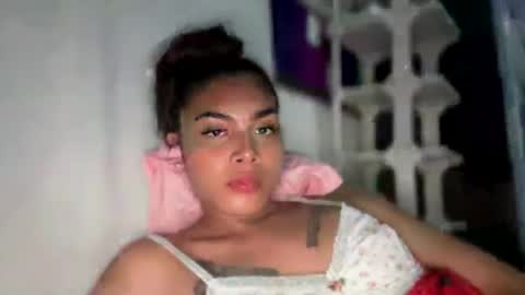 Snapshot of sweet_trishaxx chatting on 05.25.26 Trisha online show from 05.25.26