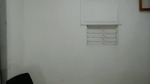 Snapshot of sweet_tyla chatting on 12.22.24 sweet_tyla online show from 12.22.24