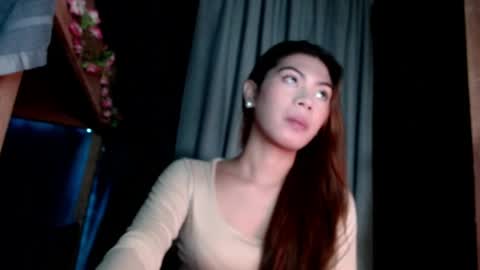Snapshot of sweet_vell chatting on 05.31.26 sweet_vell online show from 05.31.26