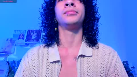 Snapshot of sweet_vond chatting on 12.02.24 Steven independent model online show from 12.02.24