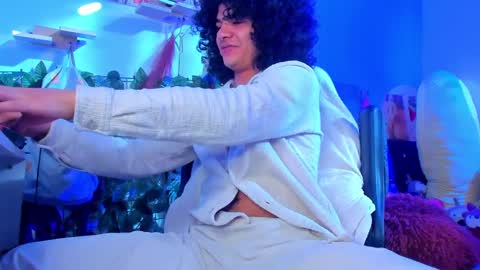 Snapshot of sweet_vond chatting on 01.17.25 Steven independent model online show from 01.17.25