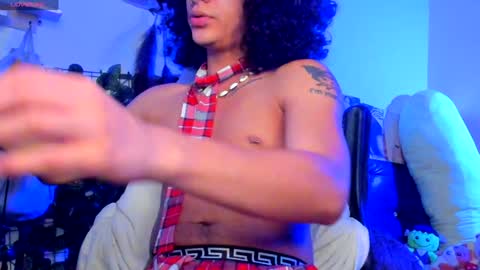 Snapshot of sweet_vond chatting on 01.25.25 Steven independent model online show from 01.25.25