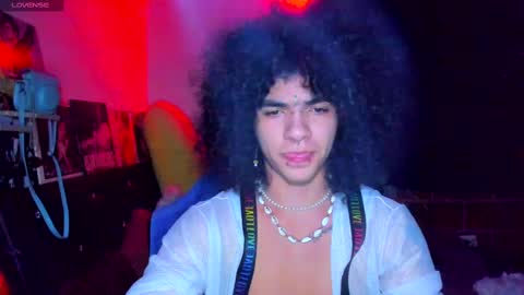 Snapshot of sweet_vond chatting on 02.10.25 Steven independent model online show from 02.10.25