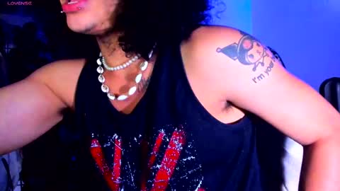 Snapshot of sweet_vond chatting on 02.24.25 Steven independent model online show from 02.24.25