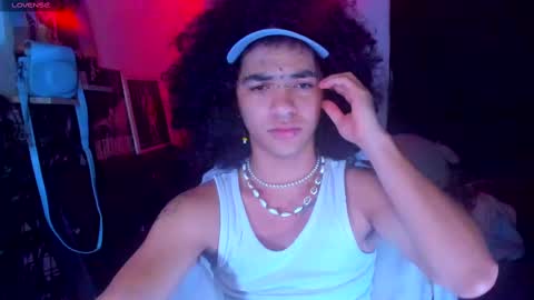 Snapshot of sweet_vond chatting on 02.28.25 Steven independent model online show from 02.28.25