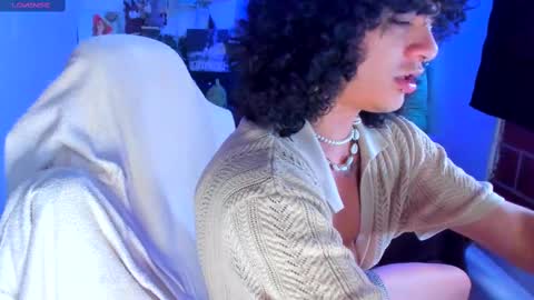 Snapshot of sweet_vond chatting on 03.07.25 Steven independent model online show from 03.07.25