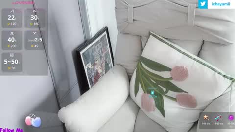 Snapshot of sweet_yumiq chatting on 10.04.25 sweet_yumiq online show from 10.04.25