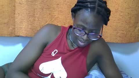 sweet_zarah online show from 04.04.26