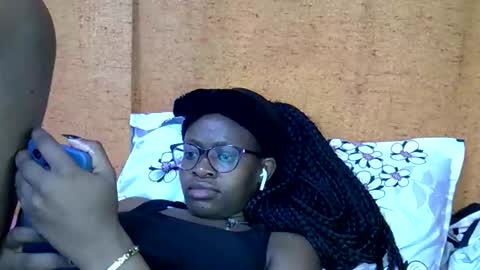 sweet_zarah online show from 04.15.26