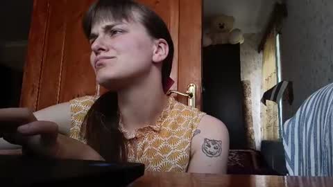 Snapshot of sweetalina13 chatting on 06.16.26 sweetalina13 online show from 06.16.26