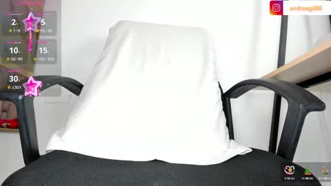 Snapshot of sweetandreagil chatting on 12.23.24 Andrea Cheryl GiLandreagil80 In Instagram online show from 12.23.24