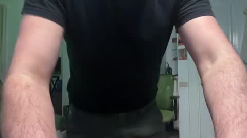 Snapshot of sweetandstrongjoy chatting on 01.04.25 sweetandstrongjoy online show from 01.04.25